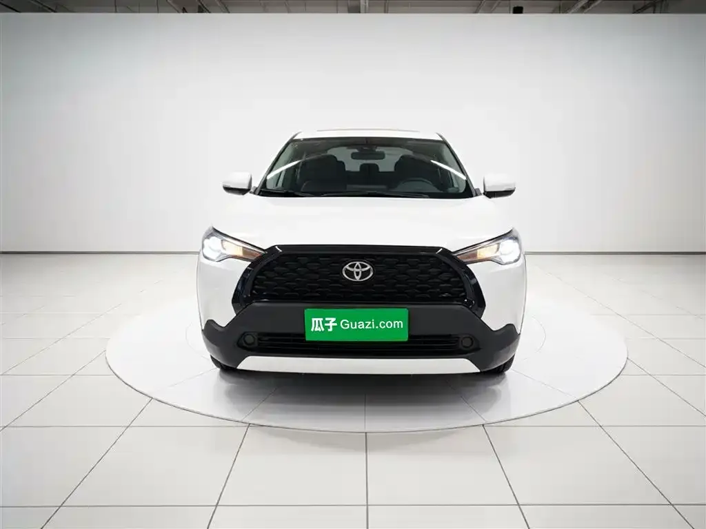 Toyota Corolla Cross 2023 из CN, фото 3