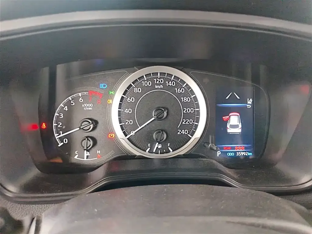Toyota Corolla Cross 2023 из CN, фото 6