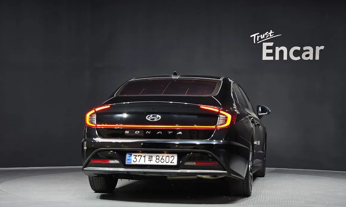 Hyundai Sonata 2023 из KR, фото 3