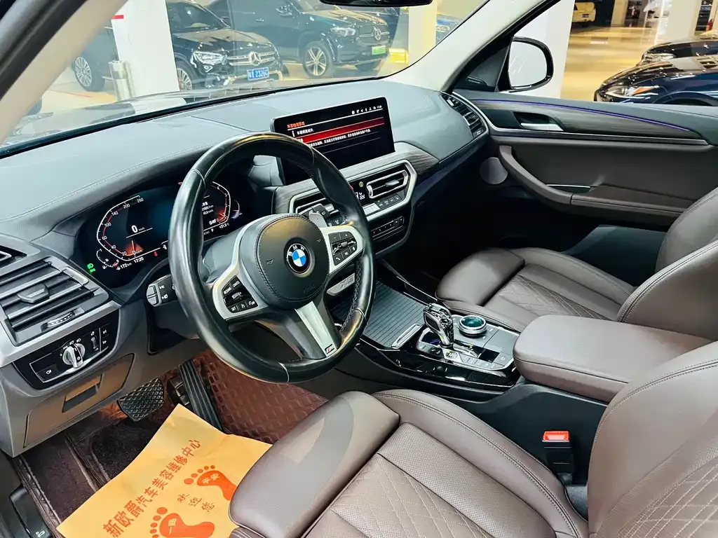BMW X3 — фото 10