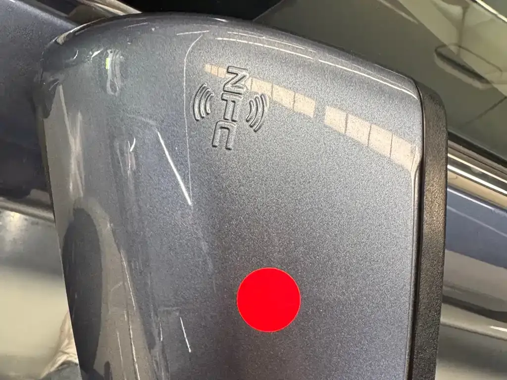 BYD Seal 05 DM-i — фото 10
