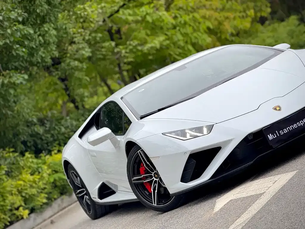 Lamborghini Huracan 2021 из CN, фото 4
