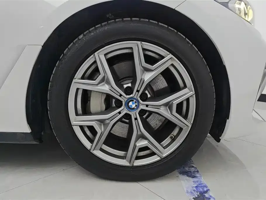 BMW i3 — фото 2