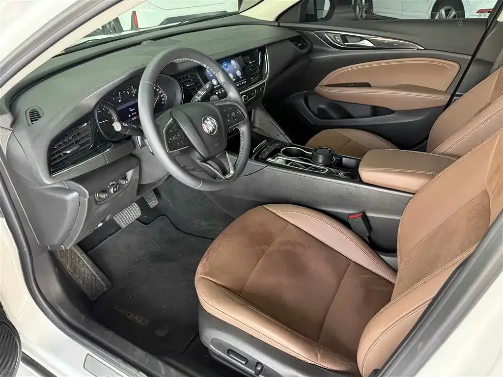Buick Regal — фото 7
