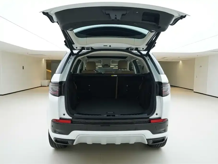 Land Rover Discovery Sport — фото 10