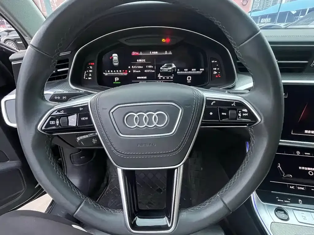 Audi A6L — фото 6