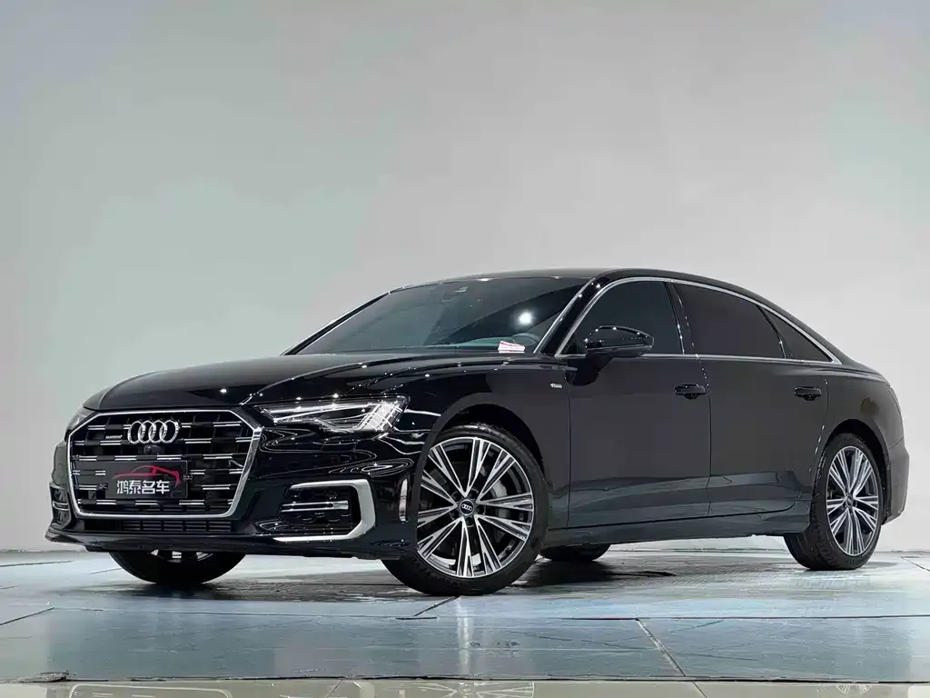 Audi A6L — фото 1