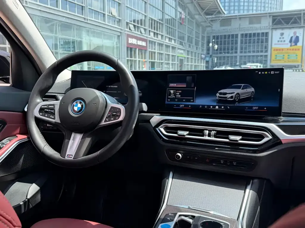 BMW i3 — фото 5