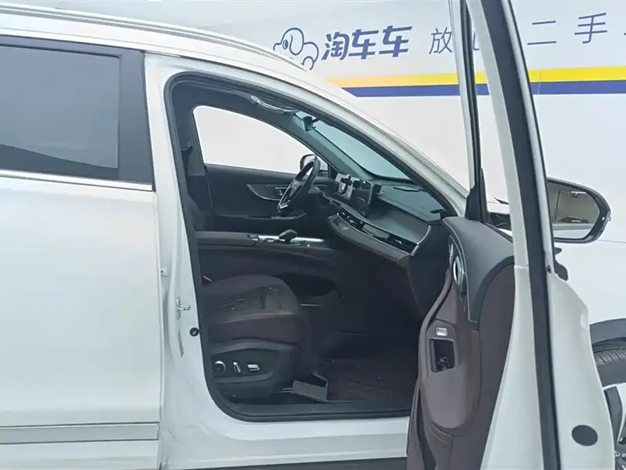 Chery Tiggo 8 PRO — фото 2