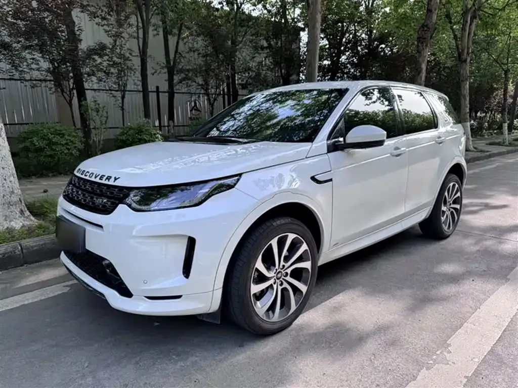 Land Rover Discovery Sport — фото 1