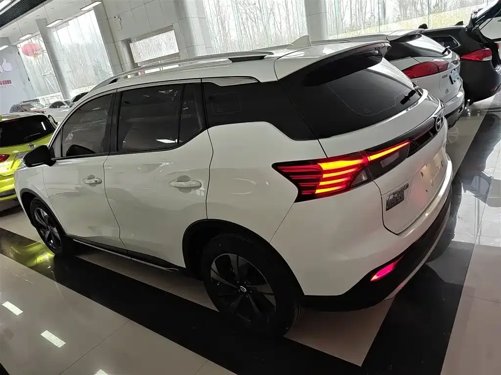 GAC Motor Trumpchi GS4 — фото 4