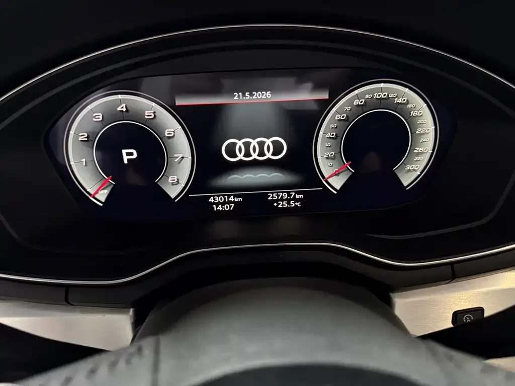 Audi A4L — фото 8
