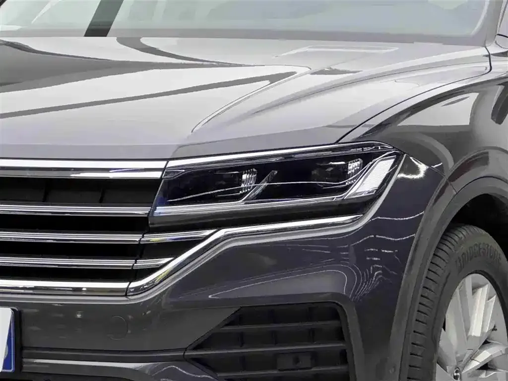 Volkswagen Touareg 2023 из CN, фото 5