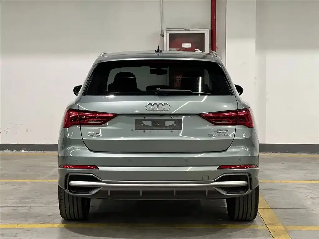 Audi Q3 — фото 9