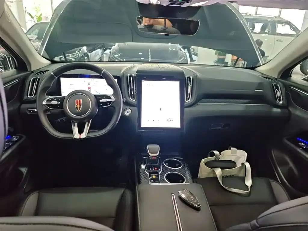 Hongqi HS3 PHEV 2026 из CN, фото 3