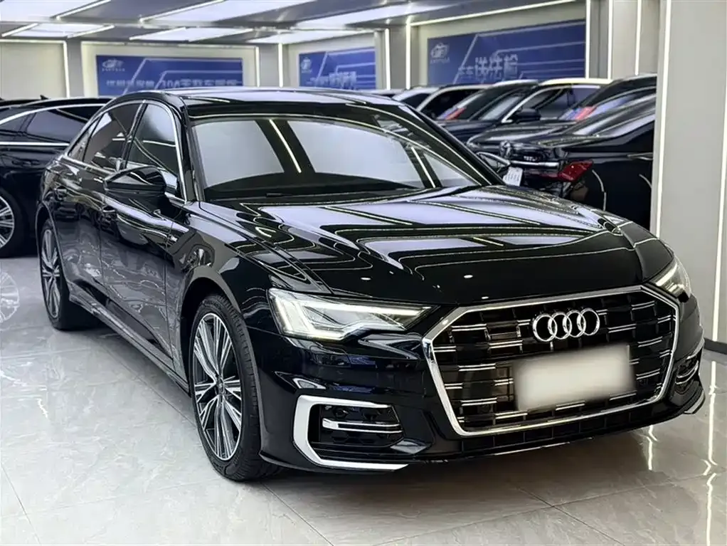 Audi A6L — фото 6