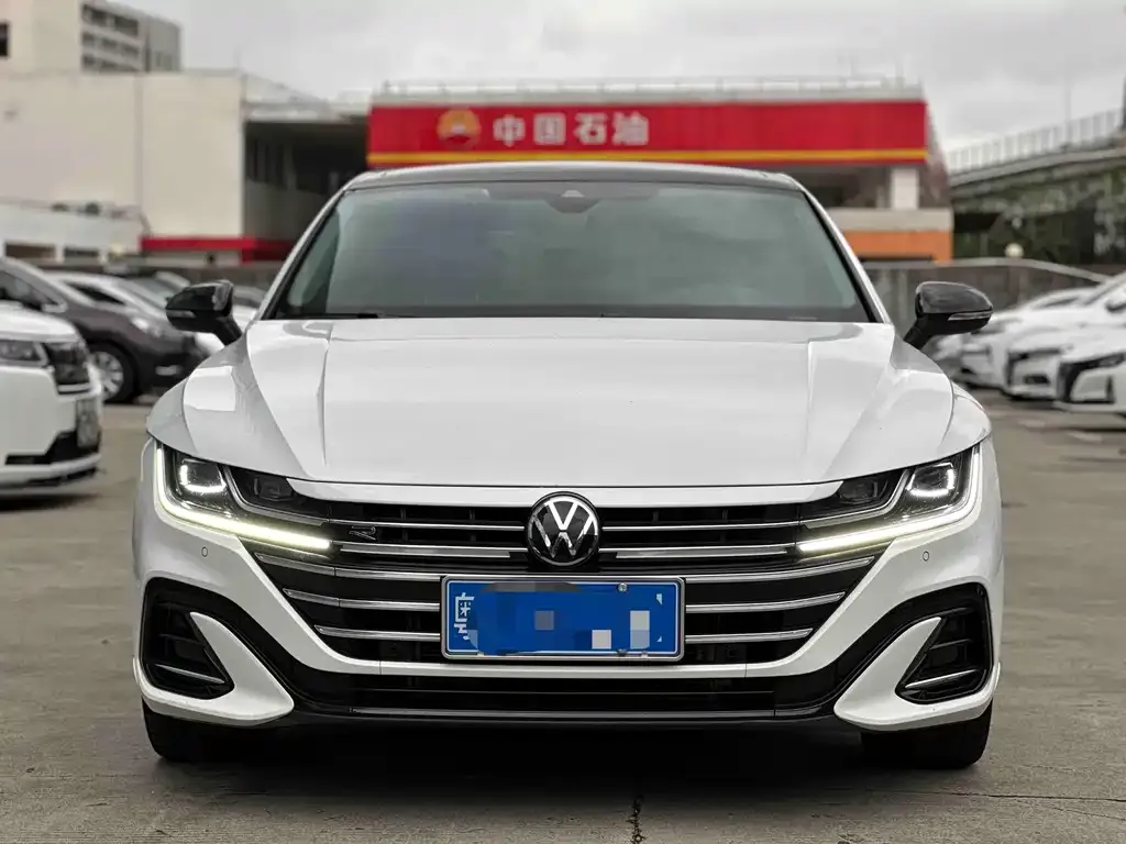 Volkswagen CC — фото 6