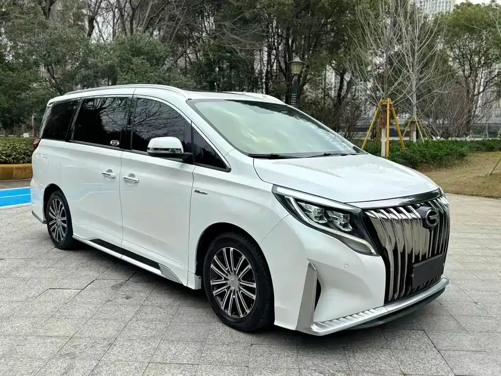 GAC Motor Trumpchi M8 — фото 5