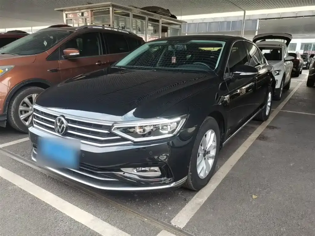 Volkswagen Magotan 2022 из CN, фото 5
