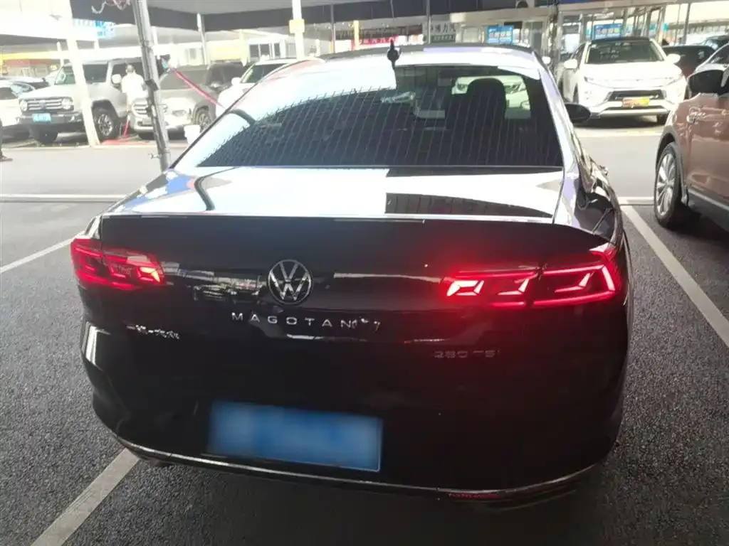 Volkswagen Magotan 2022 из CN, фото 9