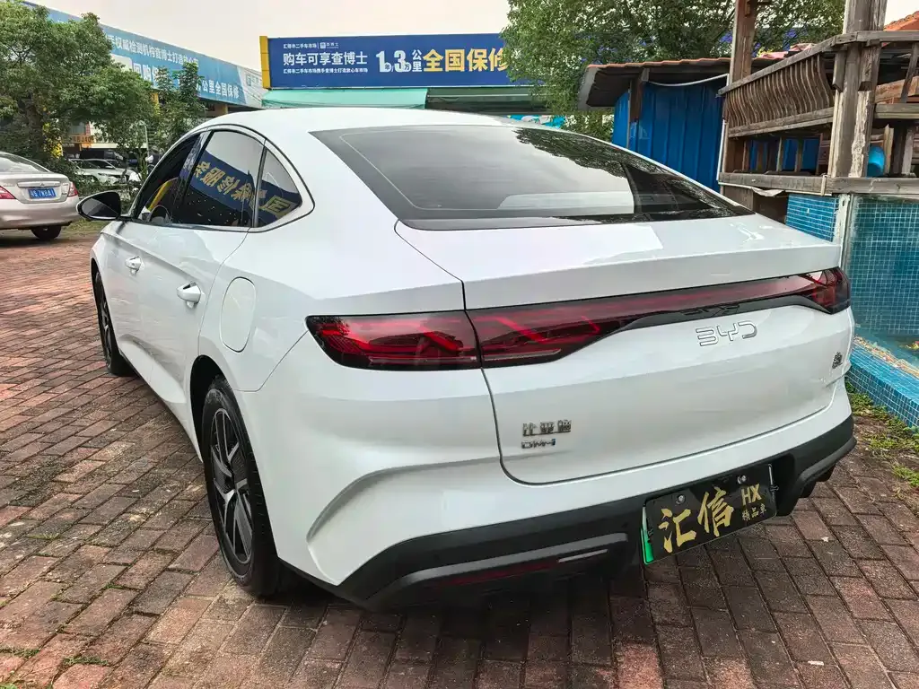 BYD Qin L — фото 6