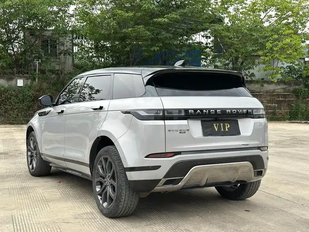 Land Rover Evoque — фото 10