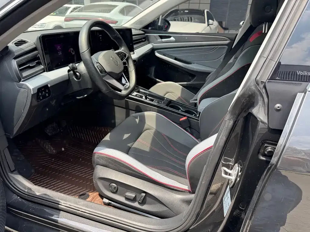 Volkswagen Lamando 2023 из CN, фото 4