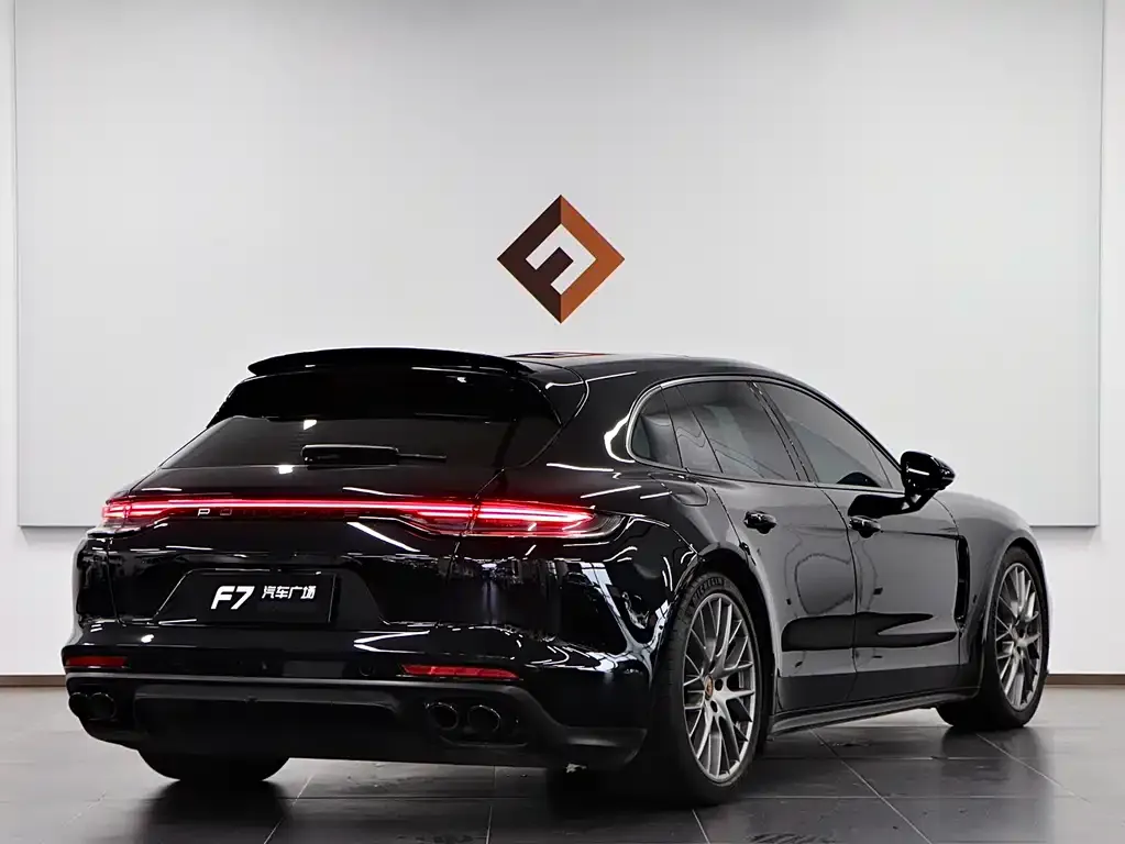 Porsche Panamera — фото 5