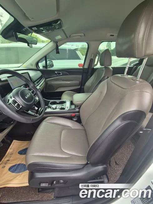 Kia Carnival — фото 2