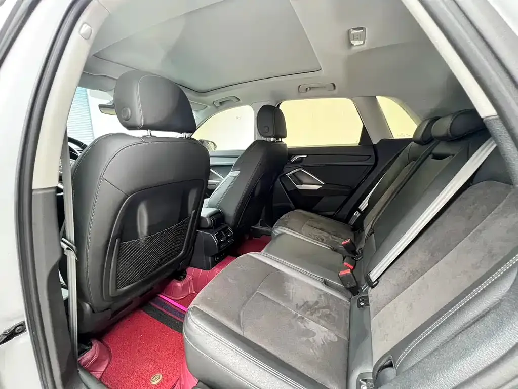 Audi Q3 — фото 5