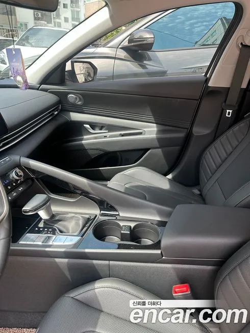 Hyundai AVANTE — фото 2