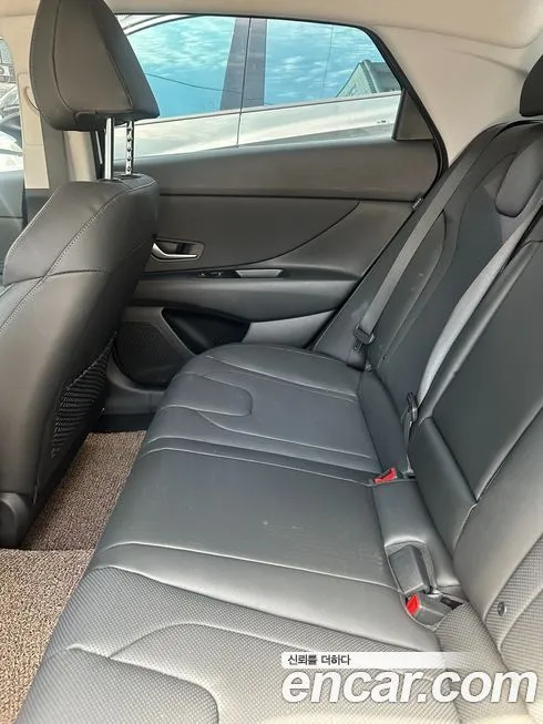 Hyundai AVANTE — фото 4