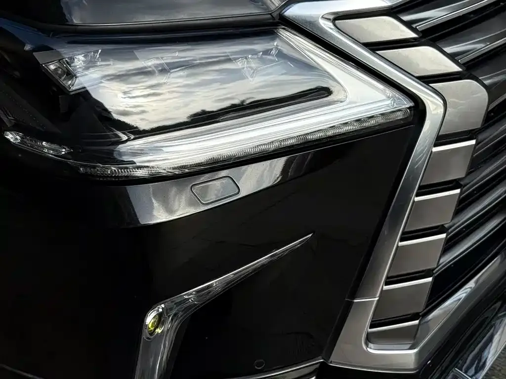 Lexus LX 2022 из CN, фото 10