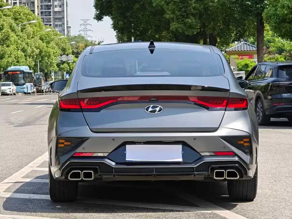 Hyundai Fista 2023 из CN, фото 4
