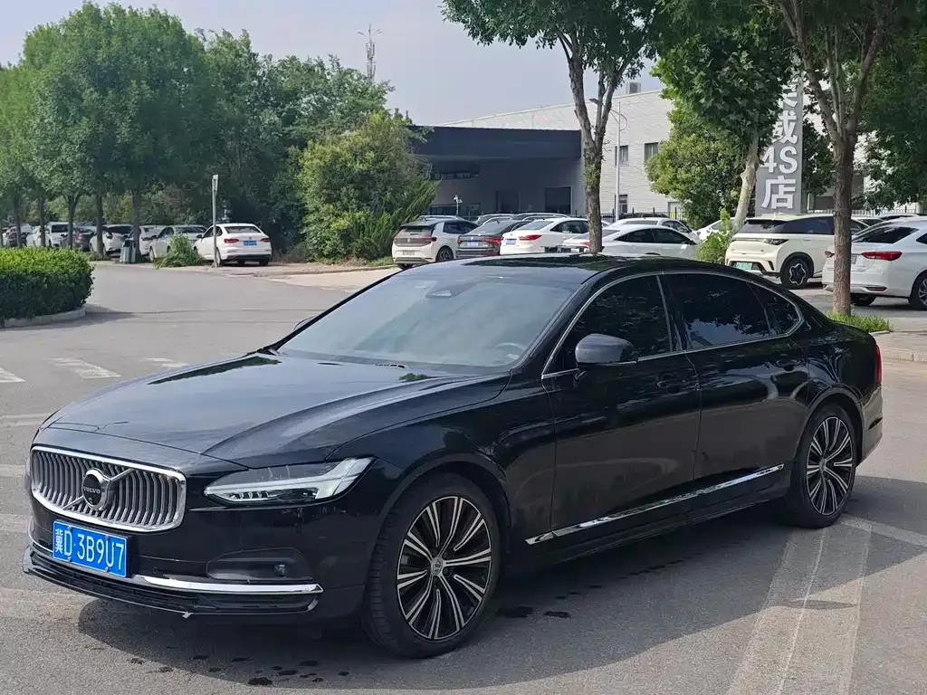 Volvo S90 — фото 7