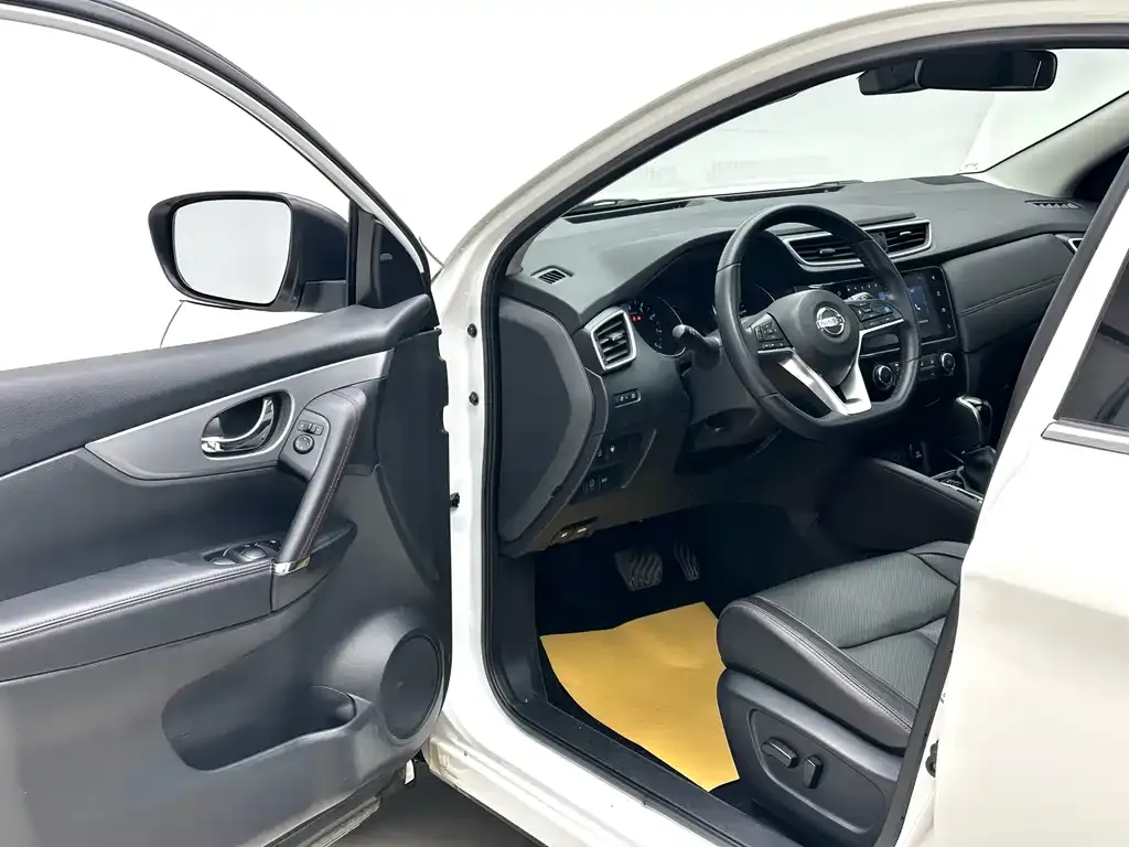 Nissan Qashqai — фото 3