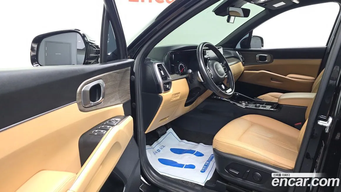 Kia Sorento — фото 10