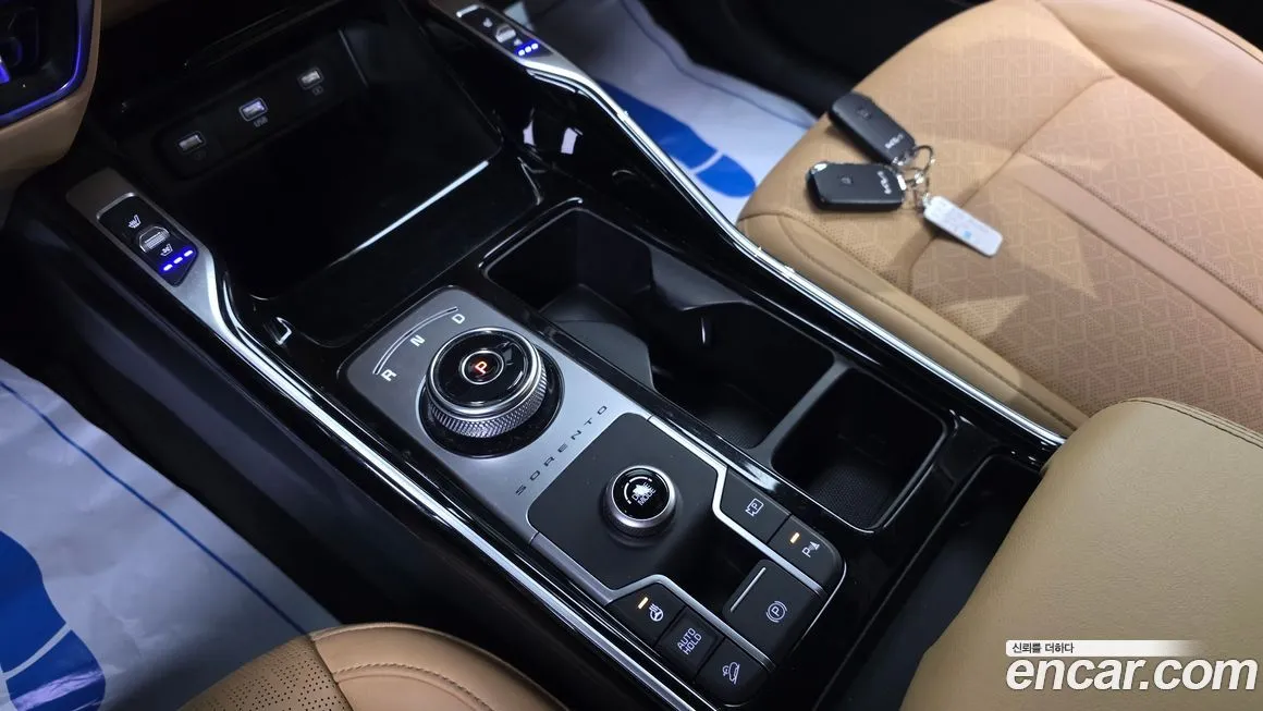 Kia Sorento — фото 7