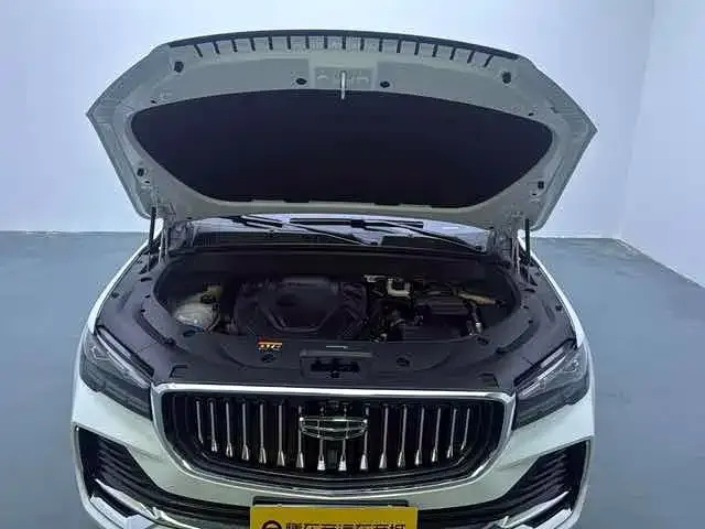 Geely Xingyue L — фото 10