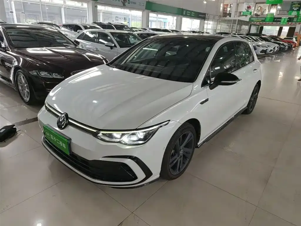 Volkswagen Golf 2021 из CN, фото 1