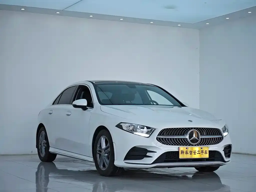 Mercedes-Benz A-Class 2021 из CN, фото 3
