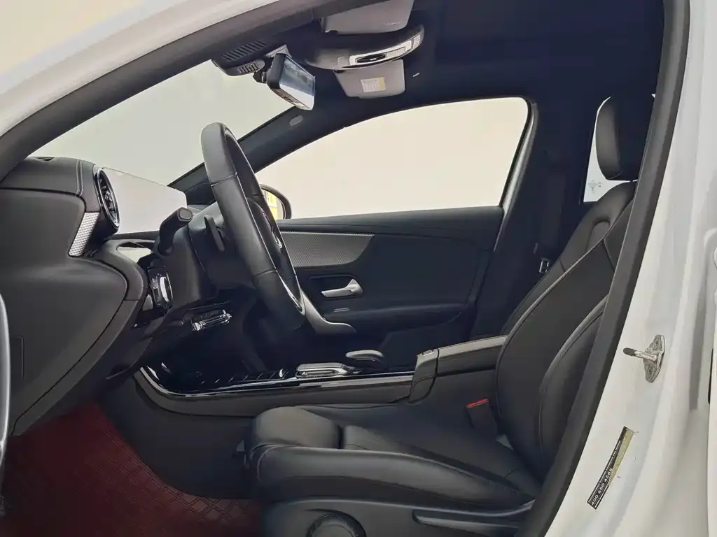 Mercedes-Benz A-Class 2021 из CN, фото 10