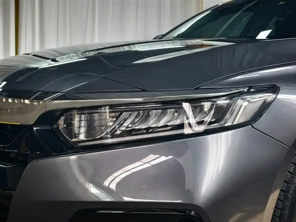 Honda Accord — фото 2