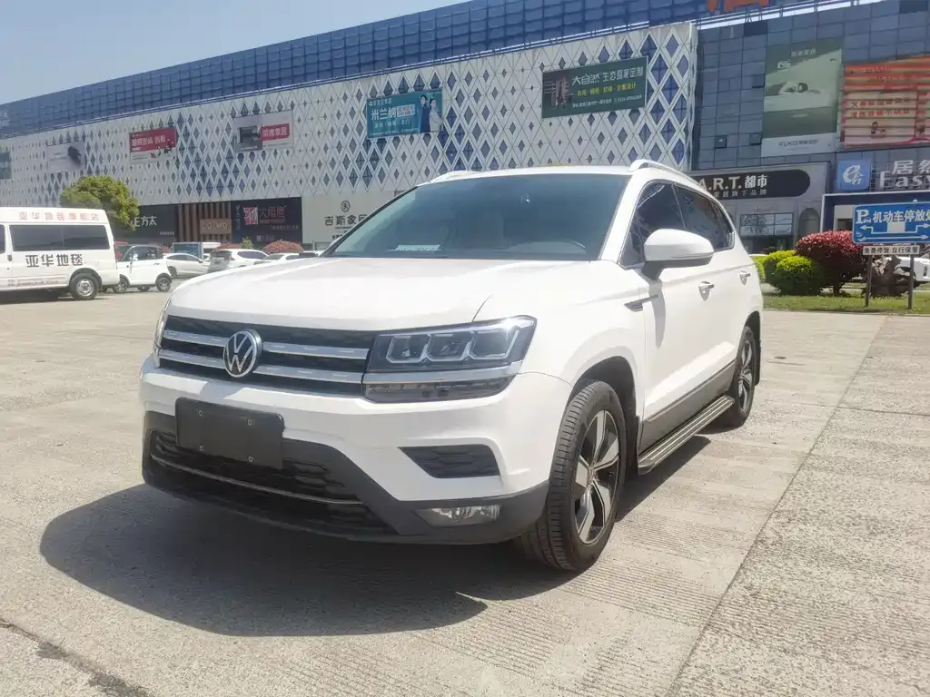 Volkswagen Tharu — фото 1