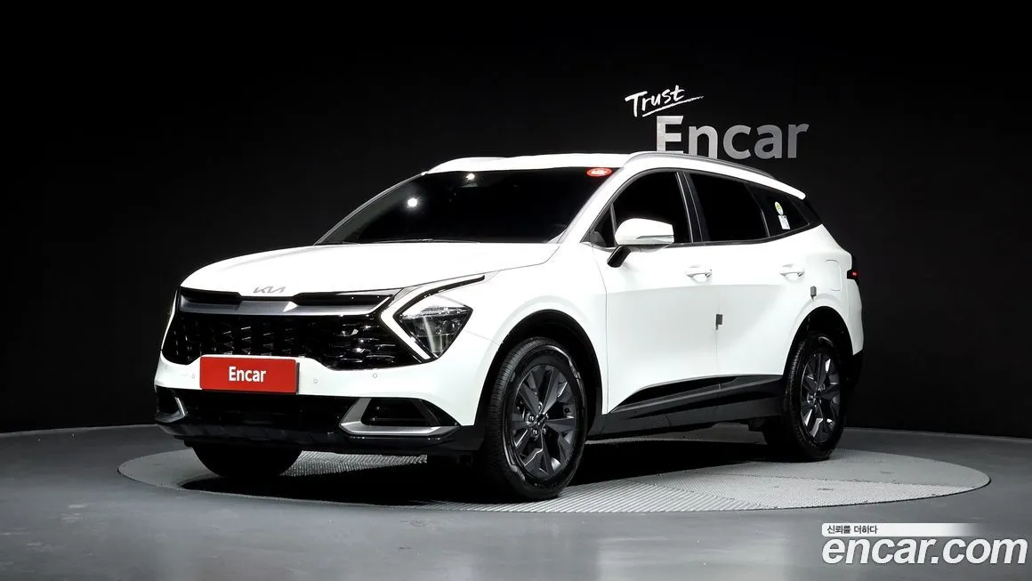 Kia Sportage — фото 1