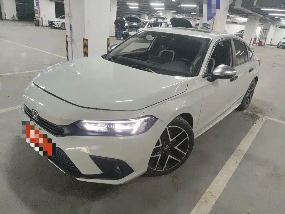 Honda Civic — фото 1