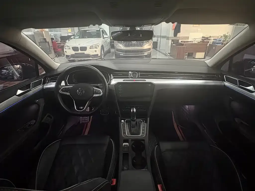 Volkswagen Magotan GTE PHEV 2023 из CN, фото 3