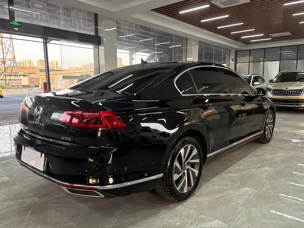 Volkswagen Magotan GTE PHEV 2023 из CN, фото 10