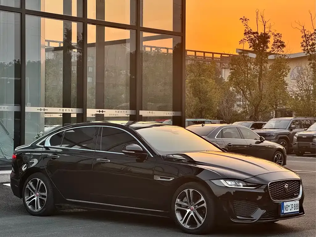 Jaguar XEL 2023 из CN, фото 8