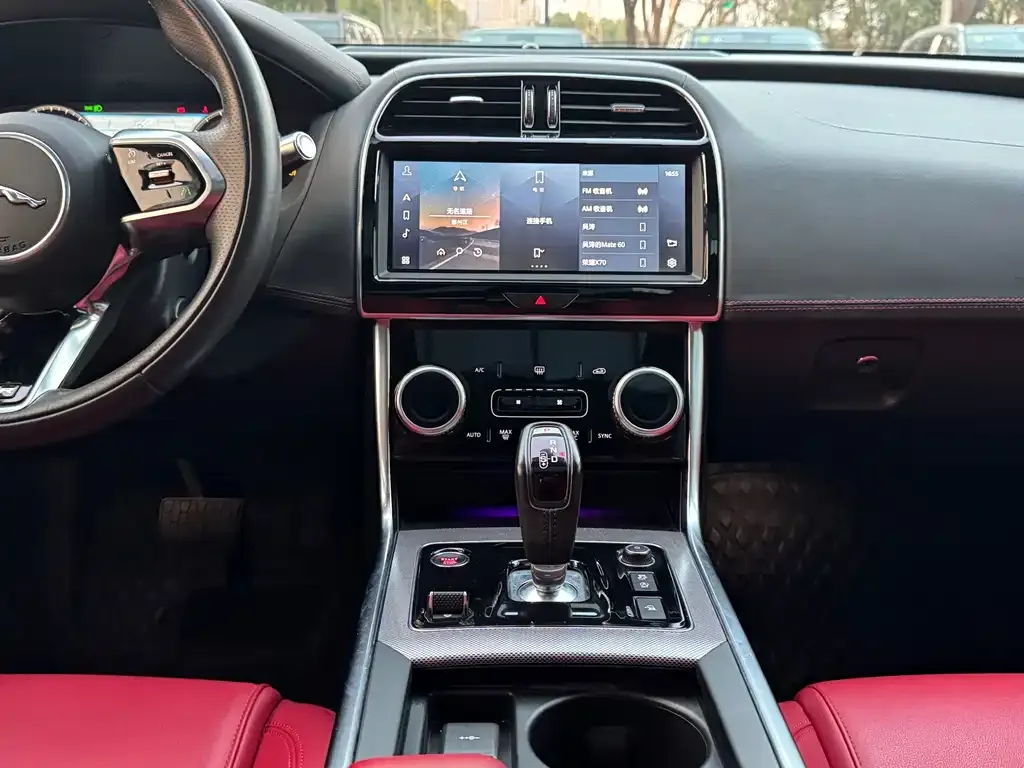 Jaguar XEL 2023 из CN, фото 7